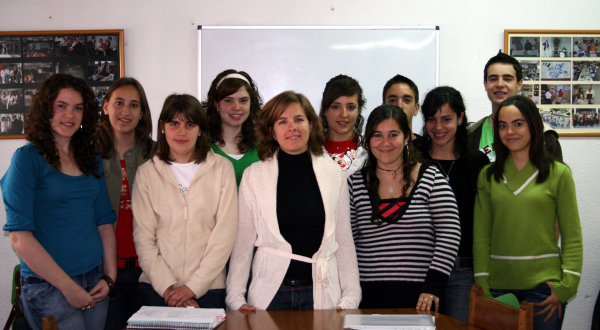 Blanca Rueda junto a los alumnos y alumnas de Biologa y Geologa de 4 de E.S.O.